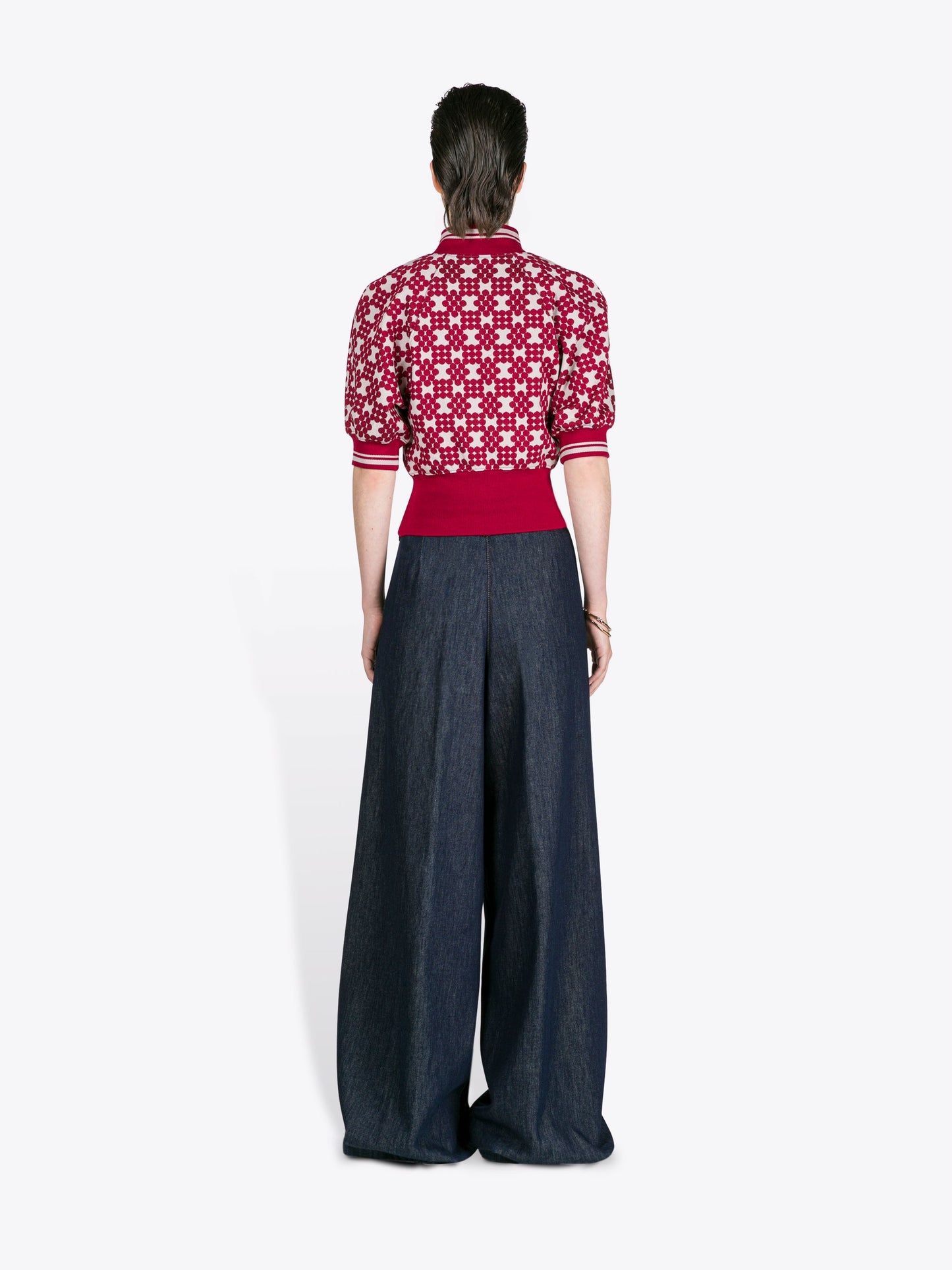 Wide Pleated Jeans
